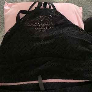 Torrid size 0 swim suit never worn bottoms still have tags too missing tags